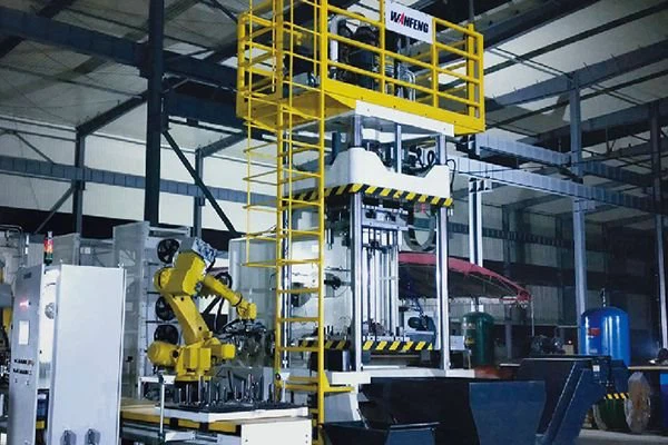 Peiriant Trimio Cyflymder Uchel ar gyfer Die Casting